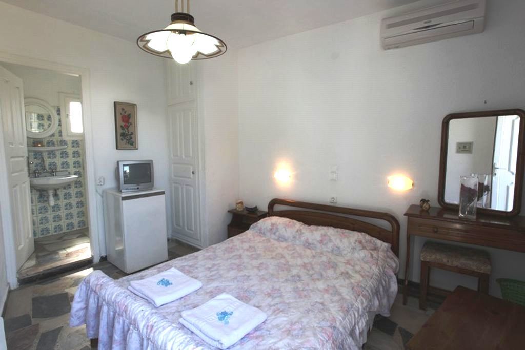Mina Town Hillside Hotel Mykonos Town Exterior photo